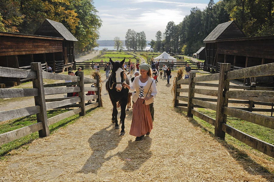 Fall Harvest Festival at Mount Vernon farm